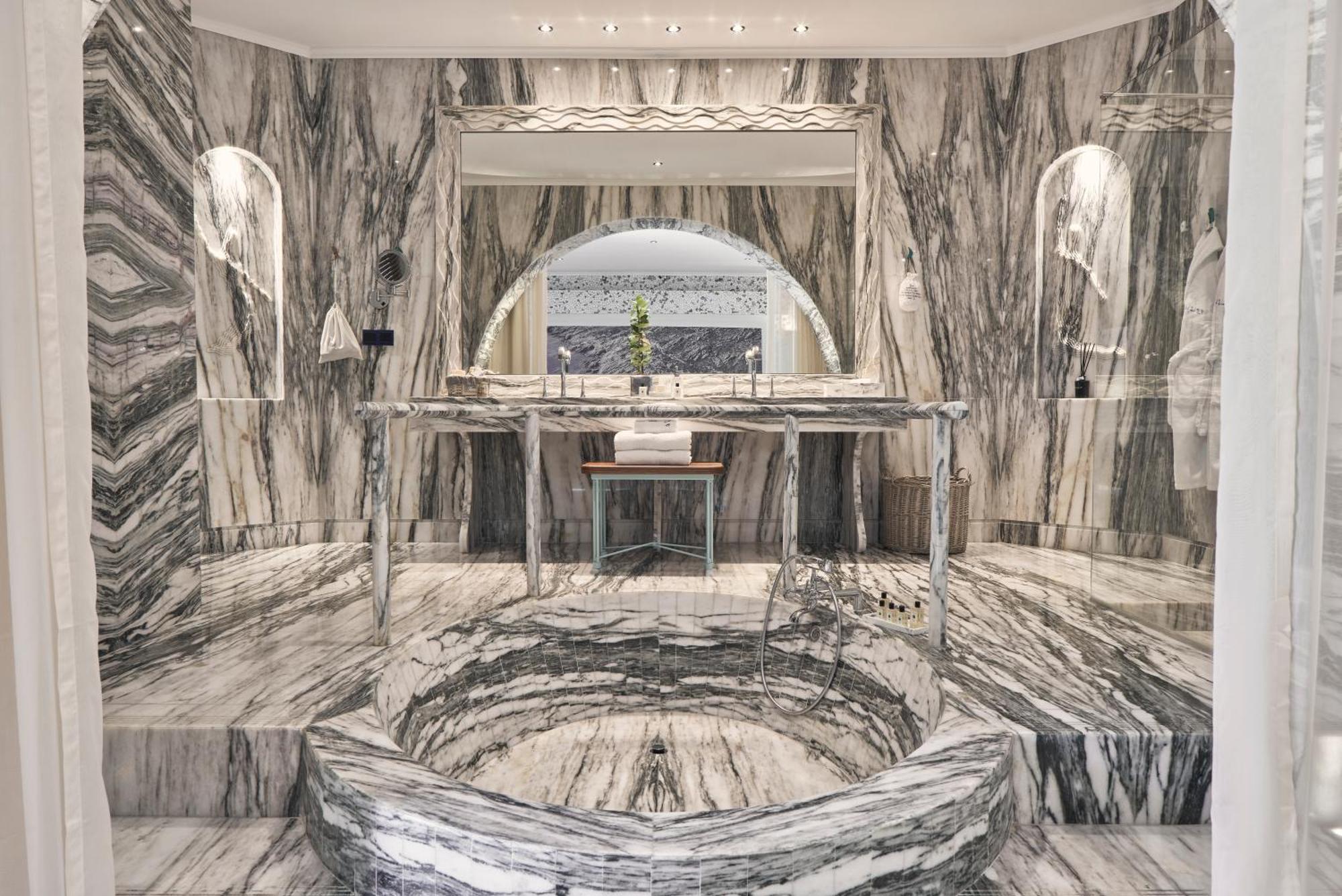 Agalia Luxury Suites Koumpara Quarto foto
