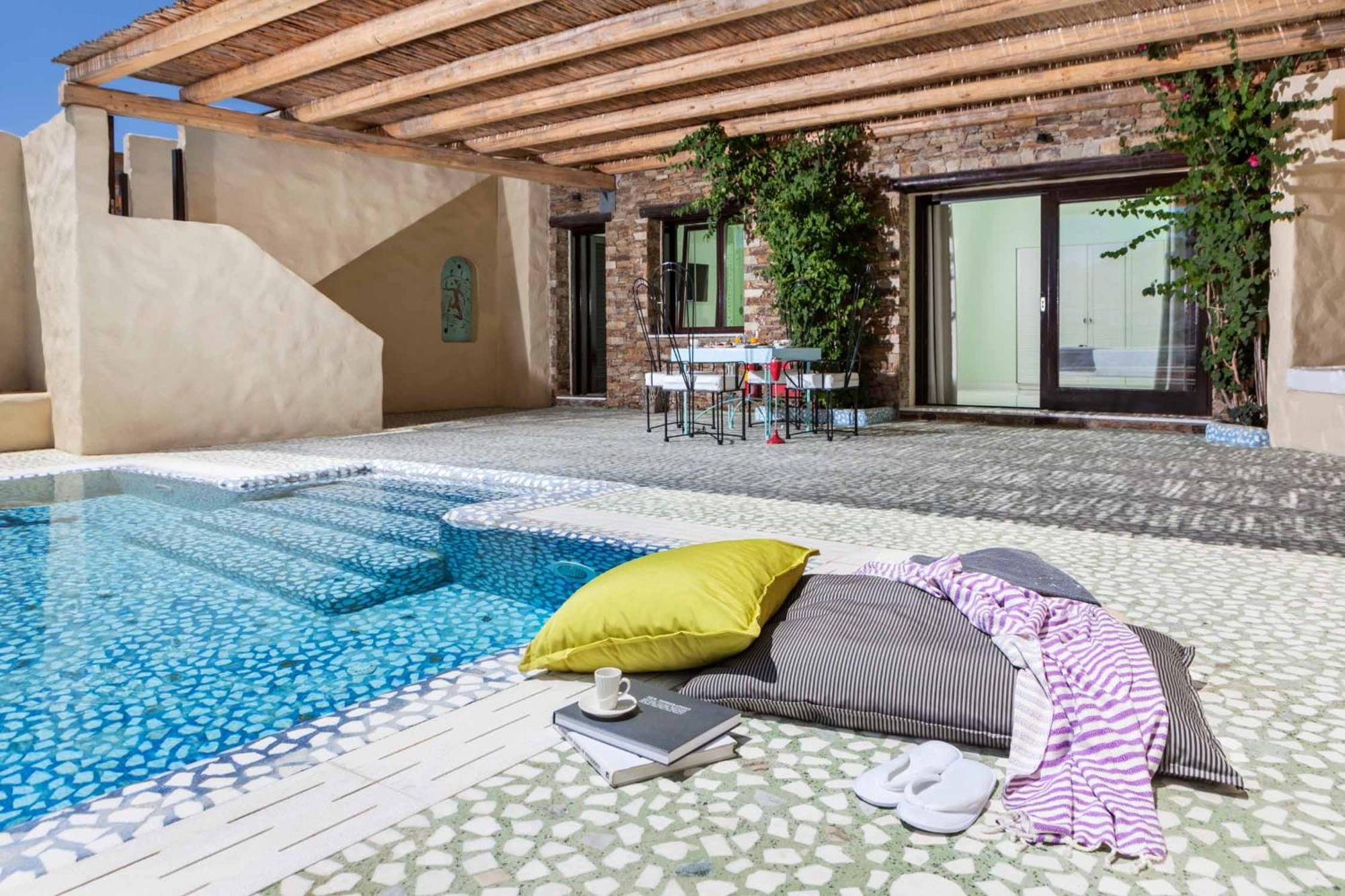 Agalia Luxury Suites Koumpara Quarto foto